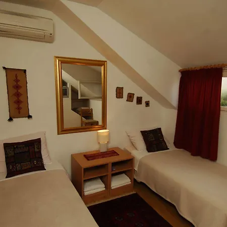 Casa de hóspedes Sigurata Ii 3*