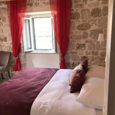 Gostinjska kuća Sigurata Ii