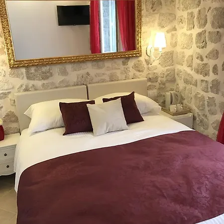 Sigurata Ii Gostinjska kuća 3*